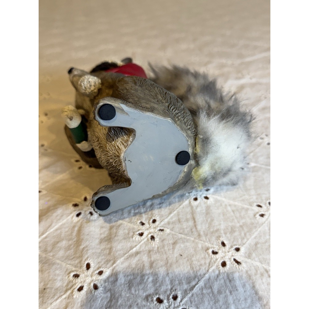 Holiday Squirrel Figure 5" – Santa Hat & Gift – Faux Fur Tail – Christmas‎ Decor - Picture 7 of 7
